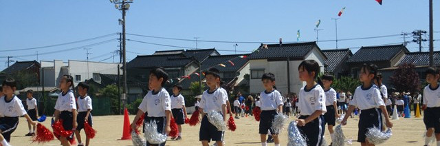 氷見市立比美乃江小学校
