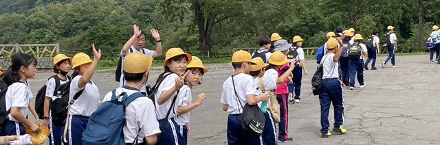 氷見市立比美乃江小学校