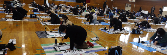 氷見市立比美乃江小学校