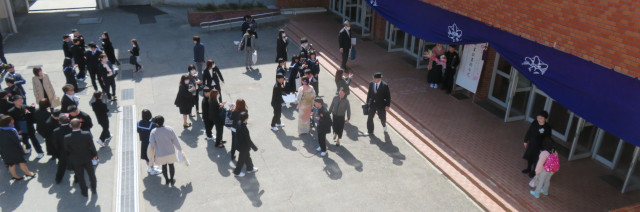 氷見市立比美乃江小学校