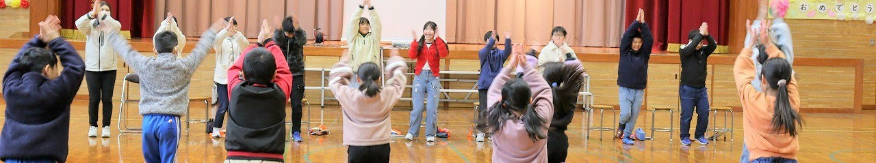 氷見市立十二町小学校