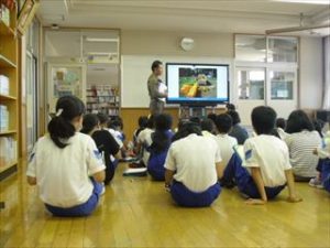 9月25日　山ぶどう収穫ジュース作り