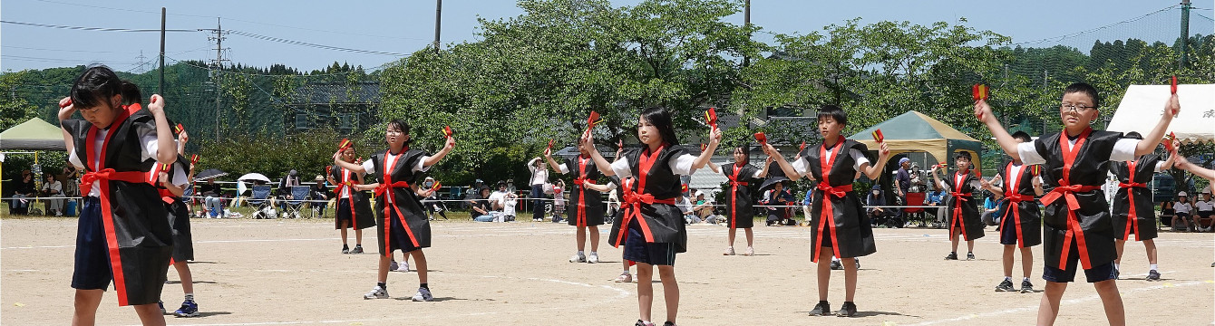 氷見市立湖南小学校