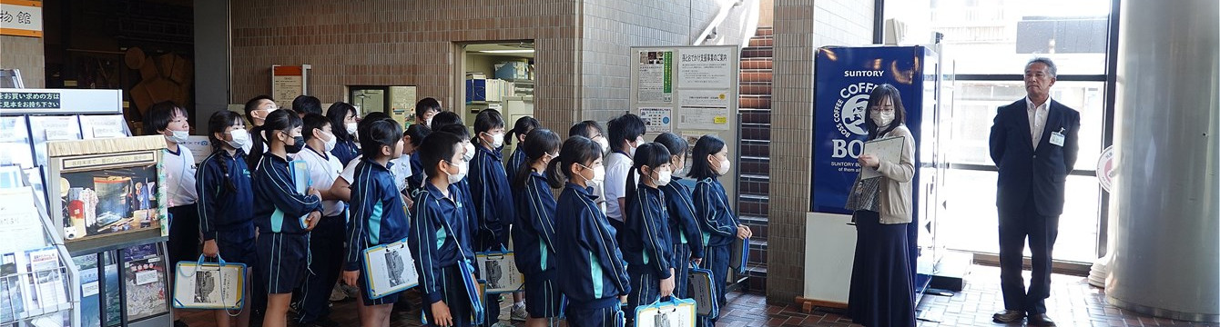氷見市立湖南小学校