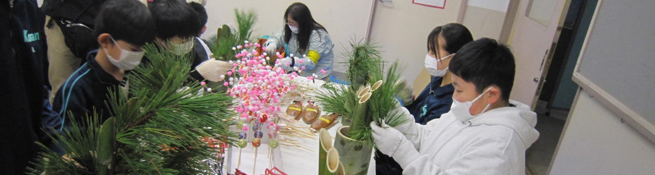 氷見市立湖南小学校