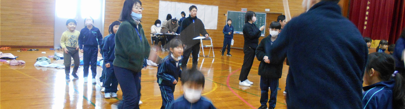 氷見市立湖南小学校