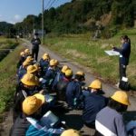 地層について、中学校の先生に教えてもらいました！（6年生）　★　１０月２９日