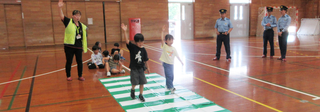 氷見市立窪小学校