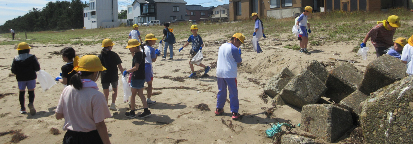 氷見市立窪小学校