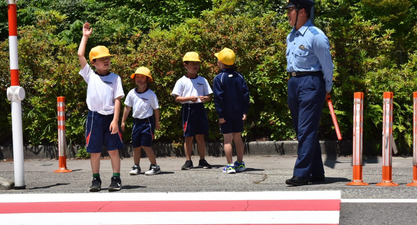 氷見市立灘浦小学校