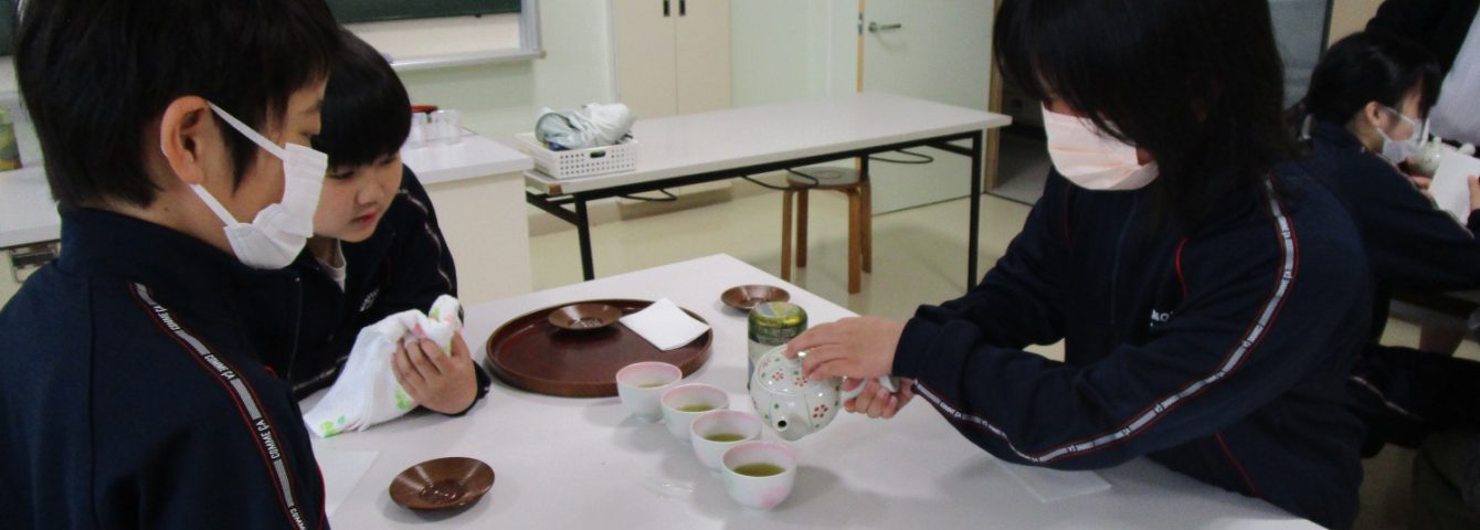 氷見市立西の杜学園