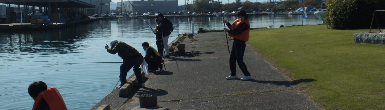 氷見市立西の杜学園