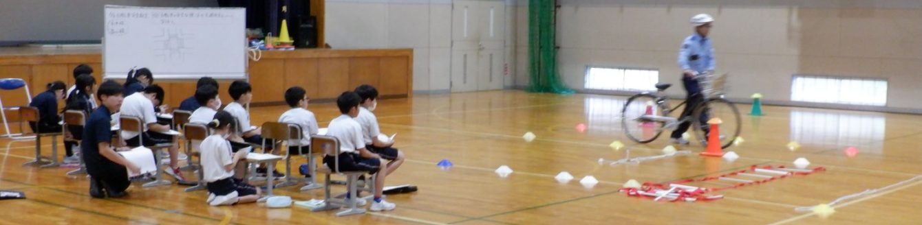 氷見市立西の杜学園