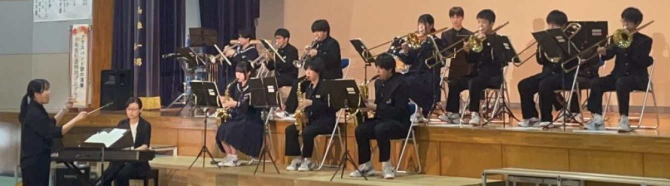 氷見市立西の杜学園