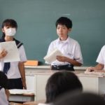 授業風景　1年3組　国語(大人になれなかった弟たちに）